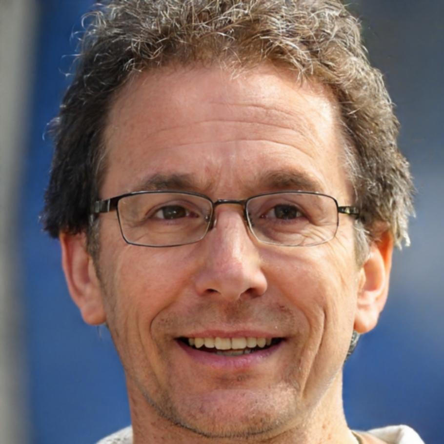 Marc Dubois, Expert Senior en Architecture IT